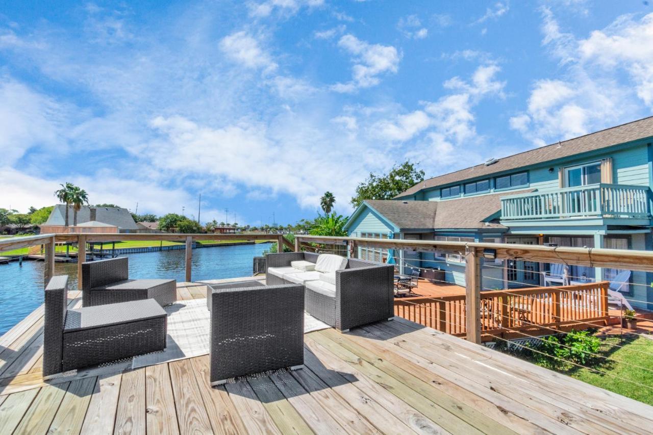 Beauty On The Water! Lake House Near The Beaches! Galveston Exterior foto